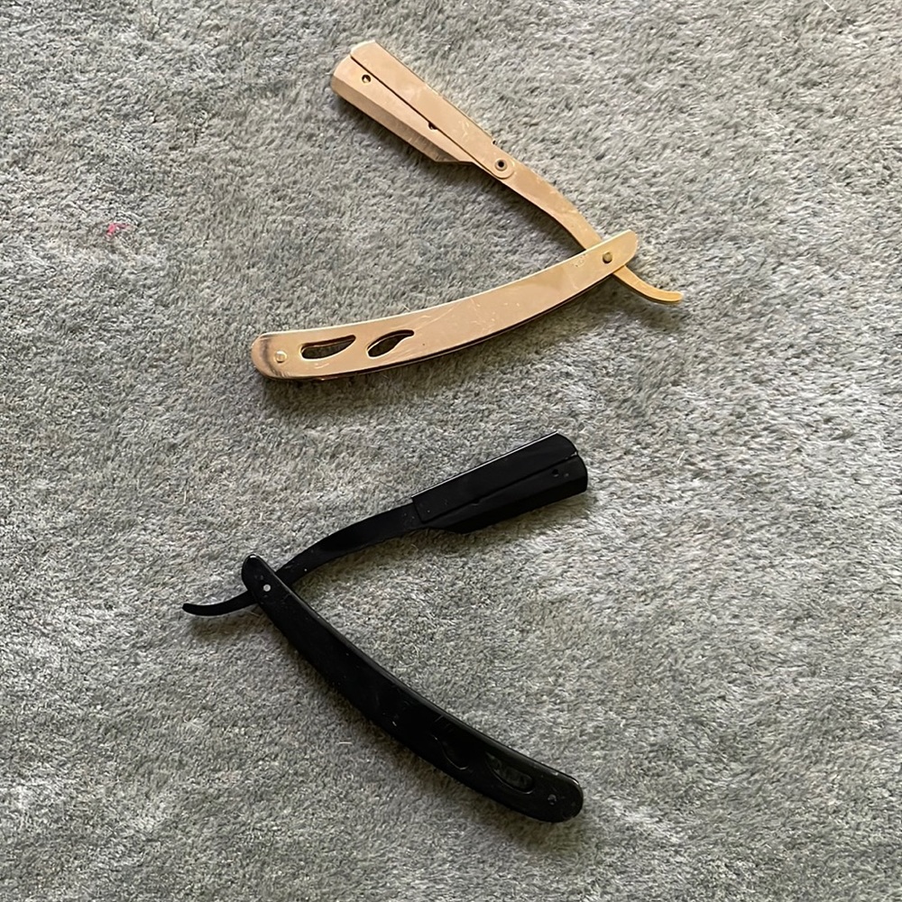 2 Straight razors no blades